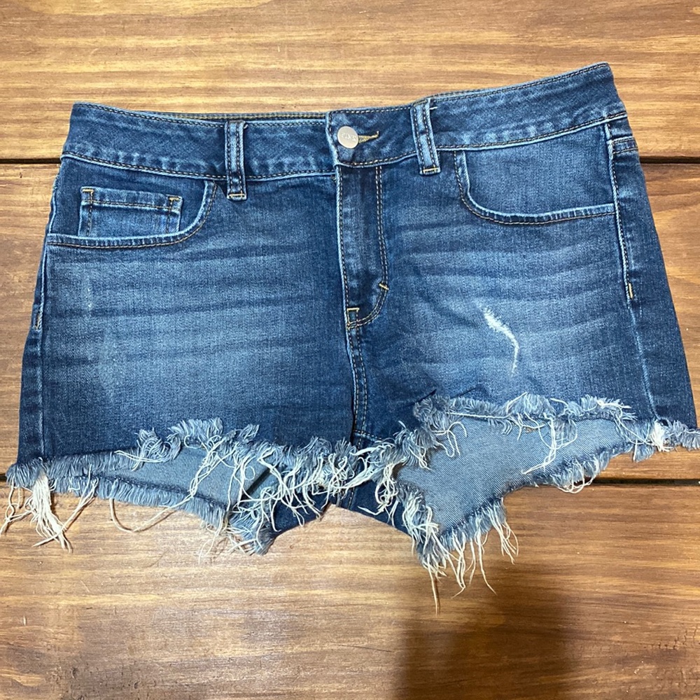 PINK Victoria’s Secret Denim Cut Off Shorts size 8